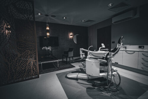 Black Swan Dental Spa Surgery Room